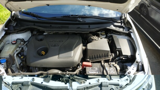 Toyota Auris II (E180) · Рестайлинг, 2016 г.