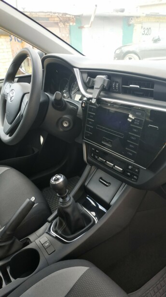 Toyota Auris II (E180) · Рестайлинг, 2016 г.