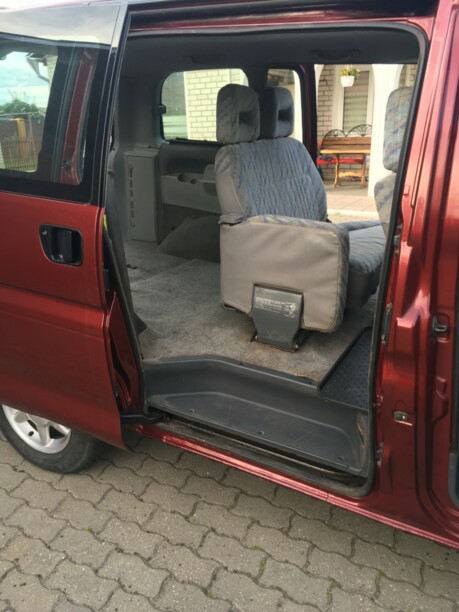 Mitsubishi Space Gear I, 1997 г.