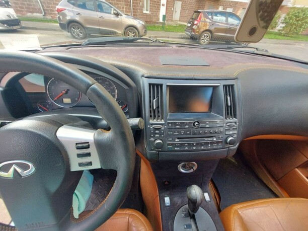 Infiniti FX I, 2005 г.