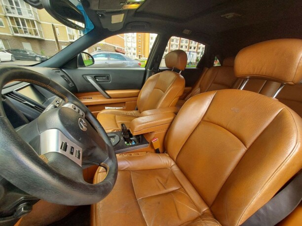 Infiniti FX I, 2005 г.