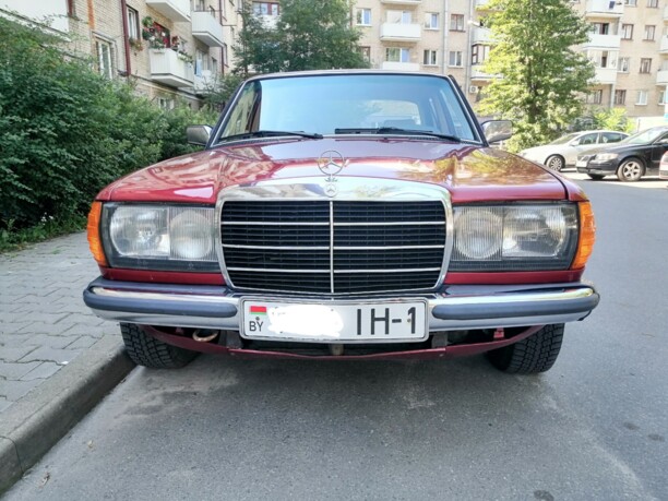 Mercedes-Benz E-Класс W123, 1980 г.