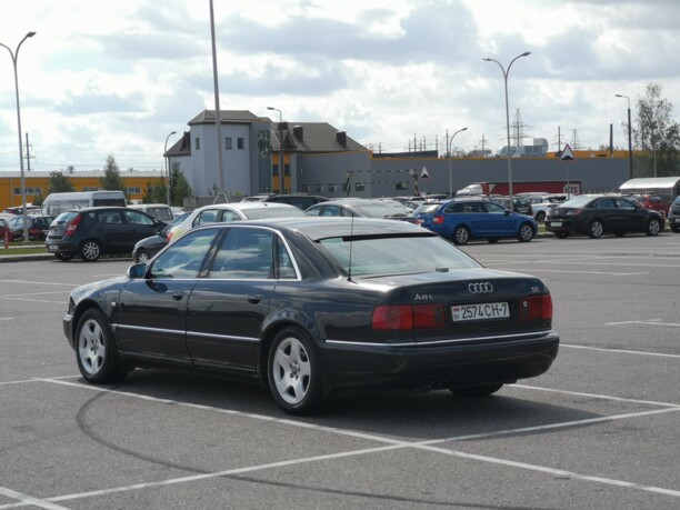 Audi A8 D2, 2000 г.