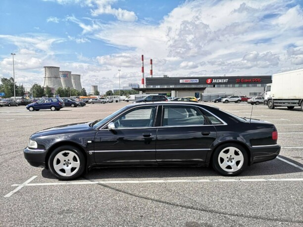 Audi A8 D2, 2000 г.