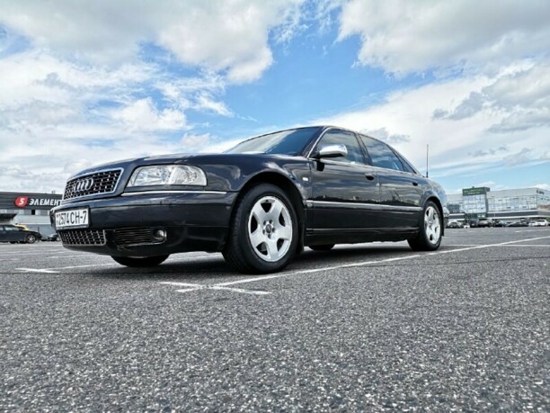 Audi A8 D2, 2000 г.