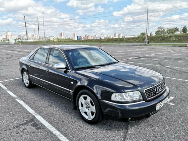Audi A8 D2, 2000 г.