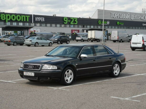 Audi A8 D2, 2000 г.