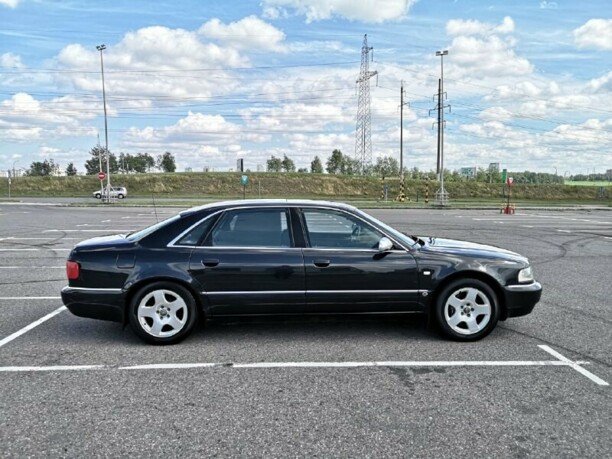 Audi A8 D2, 2000 г.
