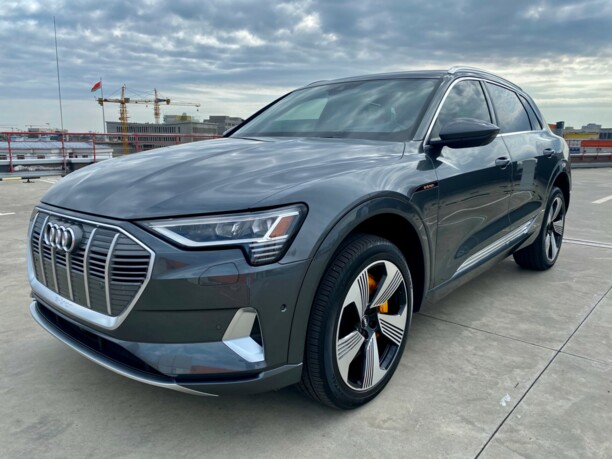 Audi e-tron, 2019 г.