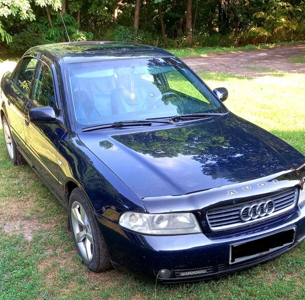 Audi A4 B5, 2000 г.