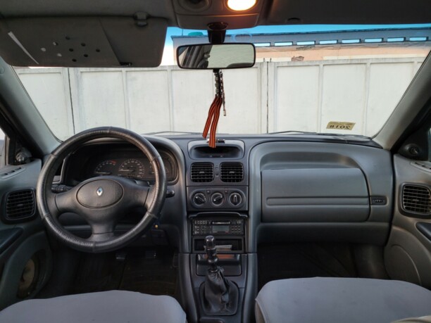Renault Laguna I, 1996 г.