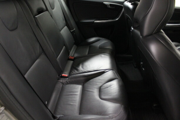 Volvo XC60 I · Рестайлинг, 2013 г.