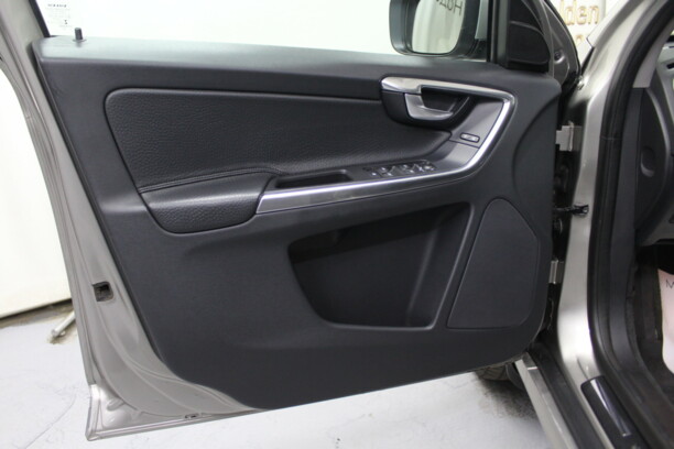 Volvo XC60 I · Рестайлинг, 2013 г.