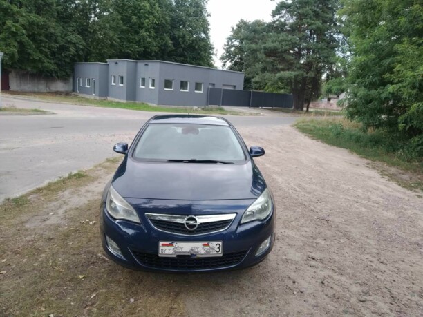 Opel Astra J, 2010 г.