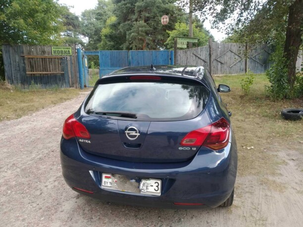 Opel Astra J, 2010 г.
