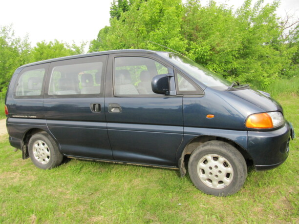 Mitsubishi Space Gear I, 1995 г.