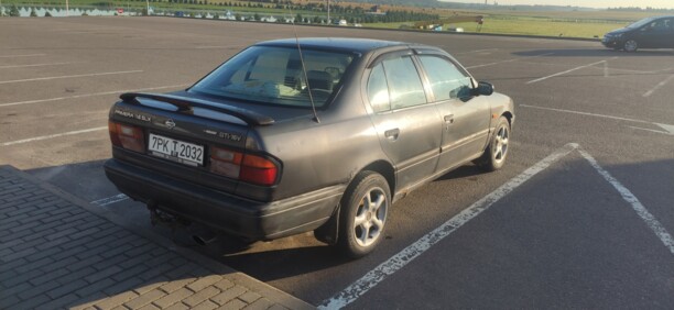 Nissan Primera P10, 1992 г.