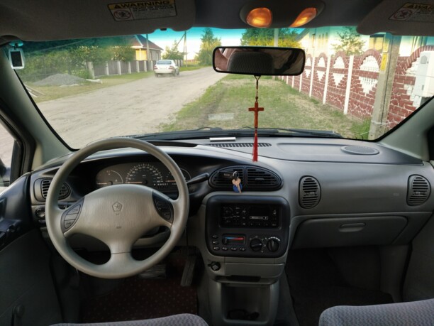 Plymouth Voyager III, 7 мест, 1998 г.