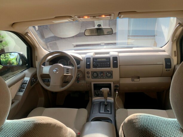Nissan Pathfinder R51, 7 мест, 2006 г.