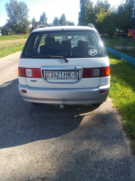 Toyota Picnic I, 1999 г.