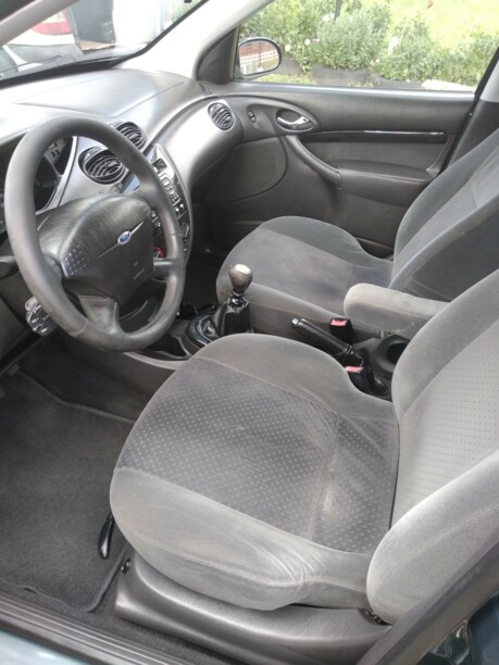 Ford Focus I · Рестайлинг, 2001 г.