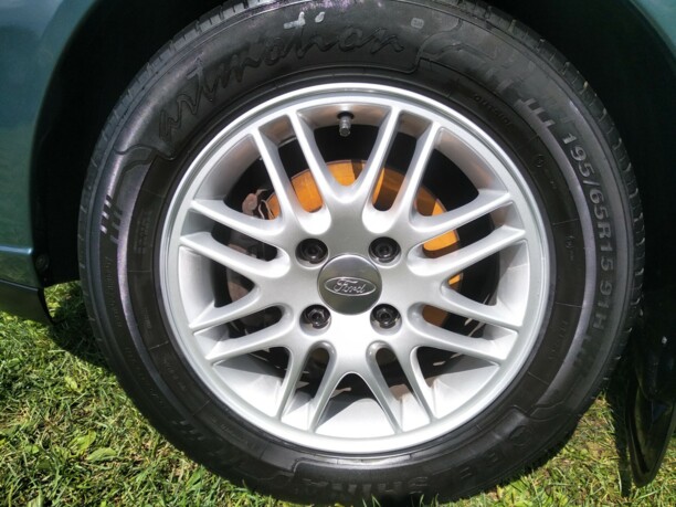 Ford Focus I · Рестайлинг, 2001 г.