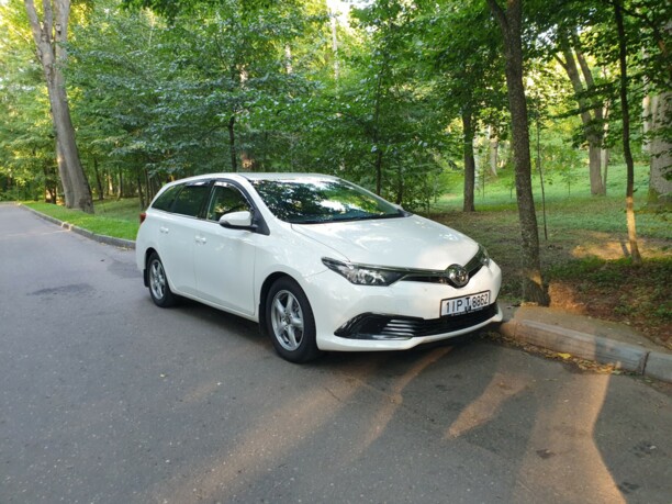 Toyota Auris II (E180) · Рестайлинг, 2016 г.