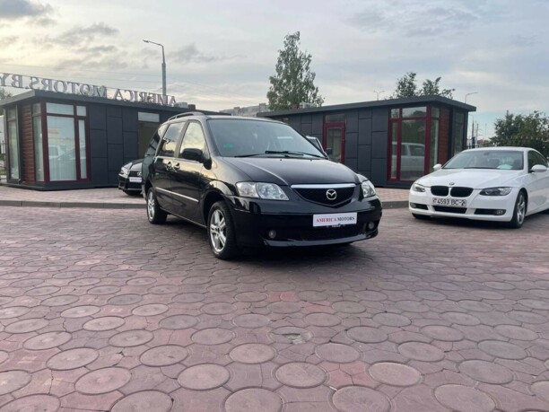 Mazda MPV II, 7 мест, 2002 г.