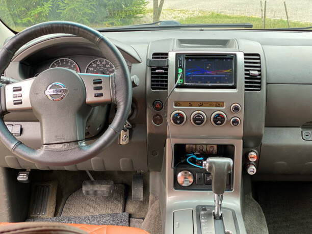 Nissan Pathfinder R51, 7 мест, 2004 г.
