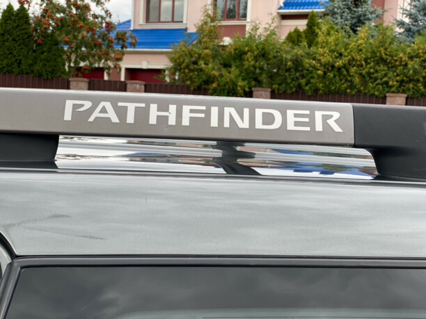 Nissan Pathfinder R51, 7 мест, 2004 г.