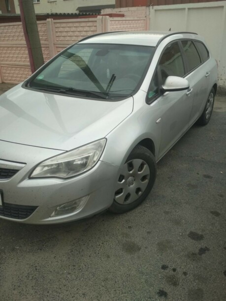 Opel Astra J, 2011 г.