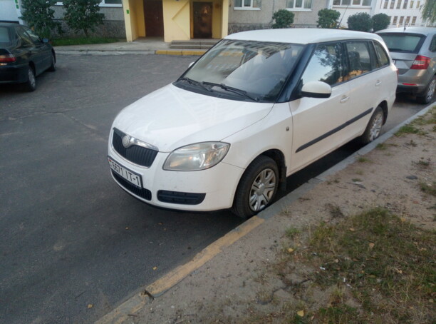 Skoda Fabia 5J, 2009 г.