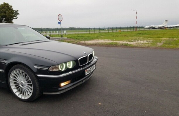 BMW 7 серия E38, 1998 г.
