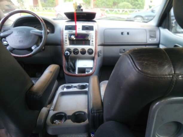 Kia Carnival I · Рестайлинг, 7 мест, 2002 г.