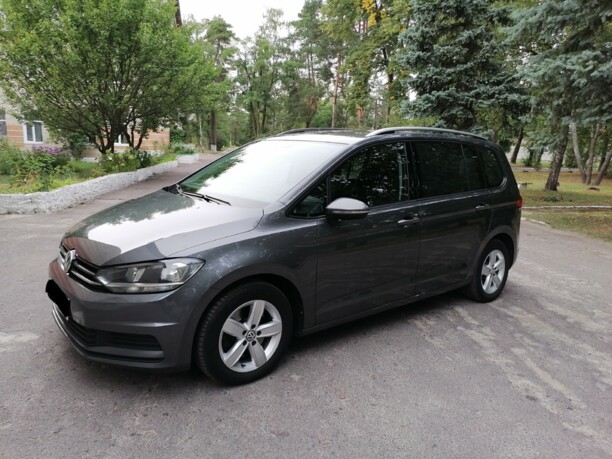 Volkswagen Touran III, 7 мест, 2016 г.