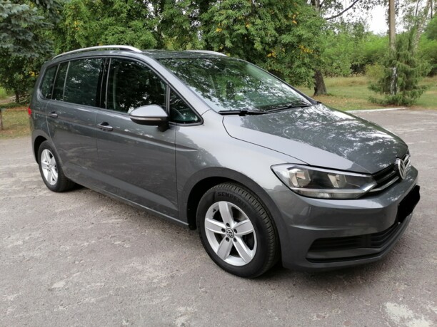 Volkswagen Touran III, 7 мест, 2016 г.