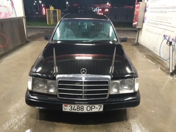 Mercedes-Benz E-Класс W124, S124, C124, A124, 1990 г.