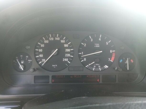 BMW 5 серия E39, 2001 г.