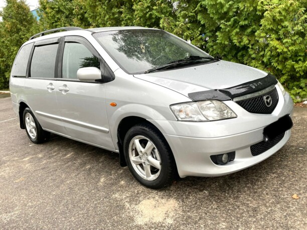 Mazda MPV II, 7 мест, 2003 г.