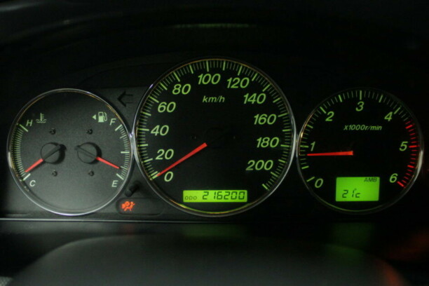 Mazda MPV II · Рестайлинг, 7 мест, 2004 г.