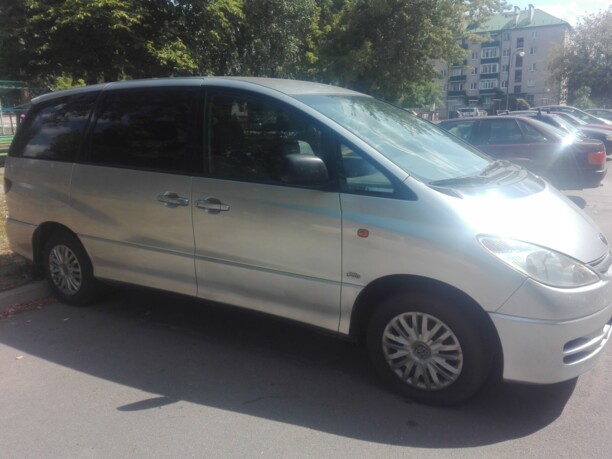 Toyota Previa II (XR30, XR40), 7 мест, 2001 г.