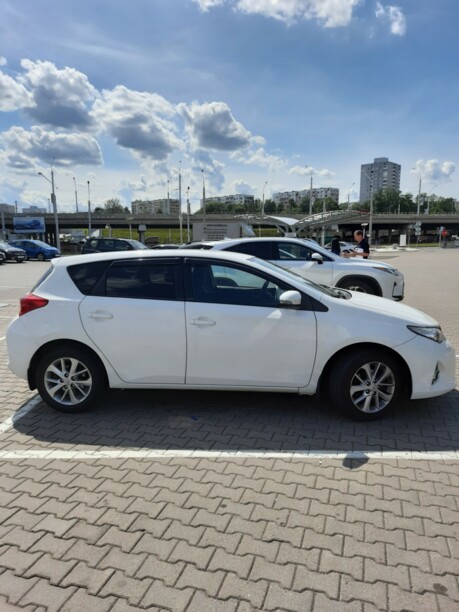 Toyota Auris II (E180), 2013 г.