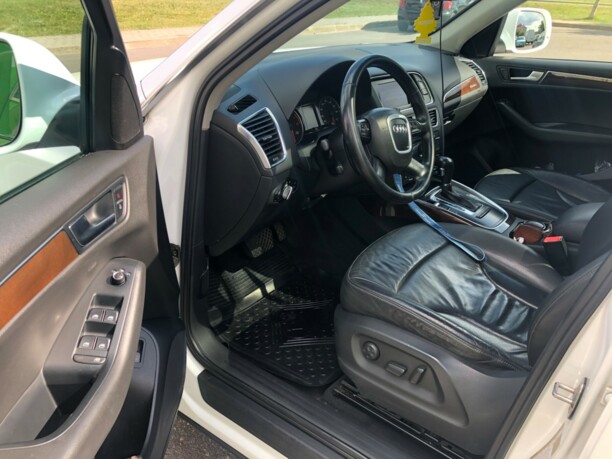 Audi Q5 8R, 2009 г.