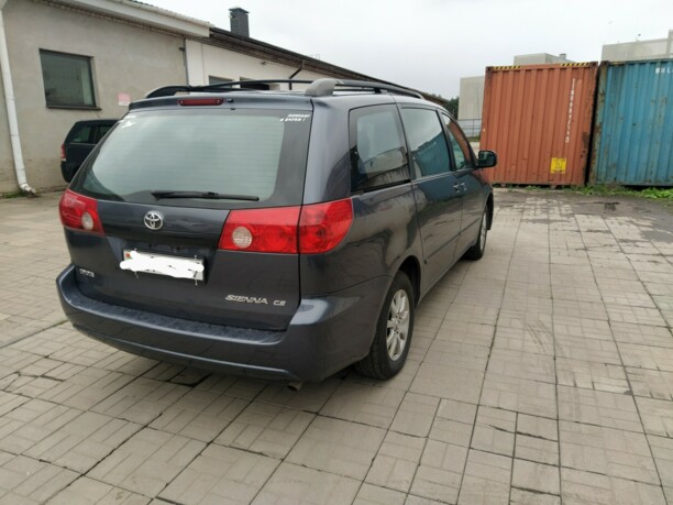 Toyota Sienna II (XL20) · Рестайлинг, 7 мест, 2006 г.