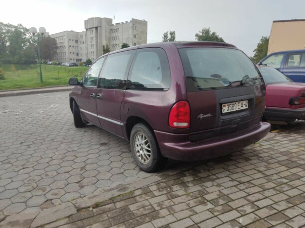 Plymouth Voyager III, 7 мест, 1999 г.