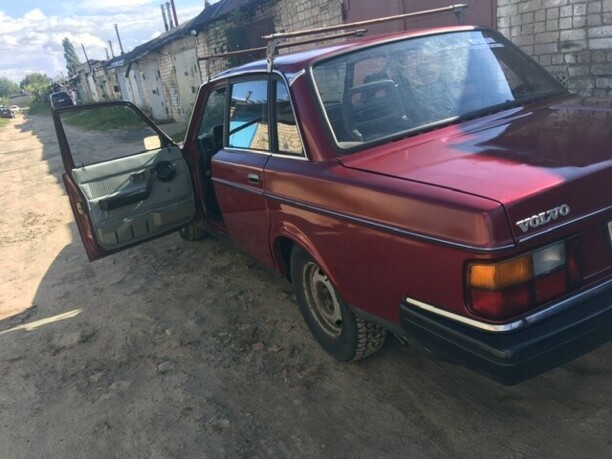 Volvo 240 series, 1982 г.