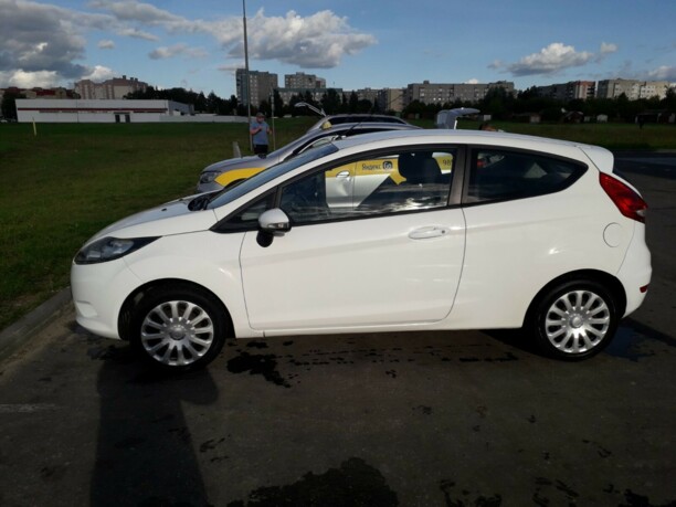 Ford Fiesta VI, 2010 г.