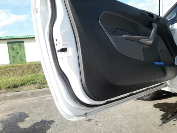 Ford Fiesta VI, 2010 г.