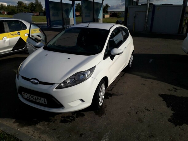 Ford Fiesta VI, 2010 г.