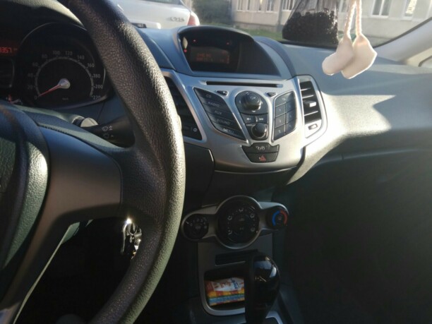 Ford Fiesta VI, 2010 г.